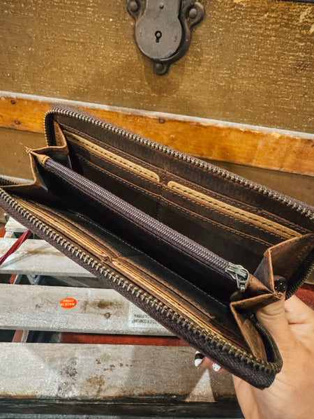 STS Baroness Wallet
