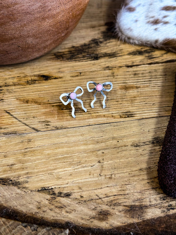 Bow Studs (Made to Order)