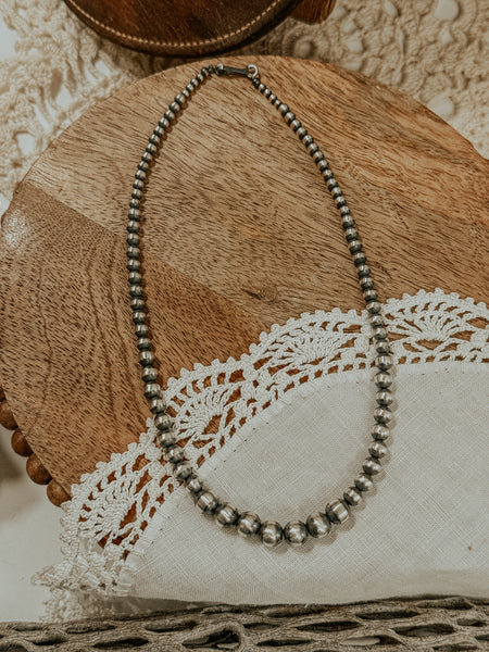 Abby Pearl Necklace