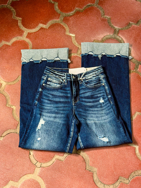 Sharp Wide Leg Jeans