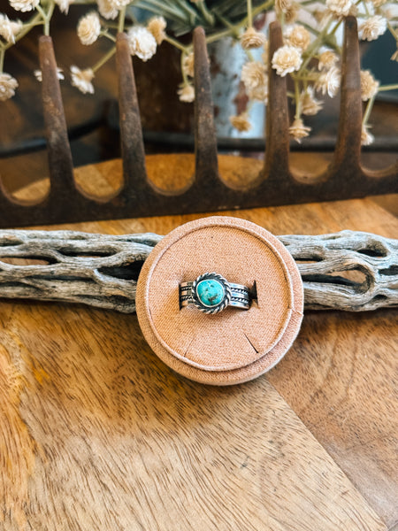 Laurel Ring