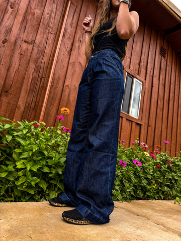 Ariat Chester Wide Leg Jeans