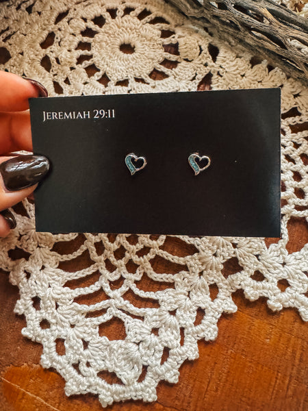Heartstring Studs