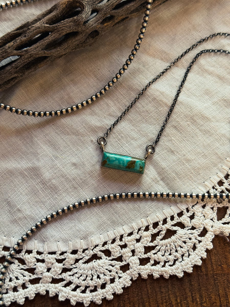 Belone Bar Necklace