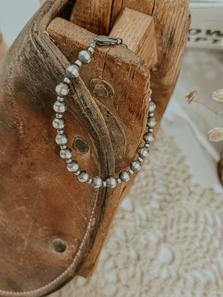 Jess Pearl Bracelet