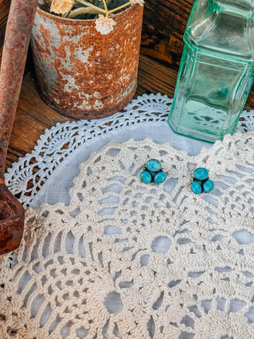 Ruth Studs