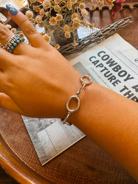 The Lariat Bracelet