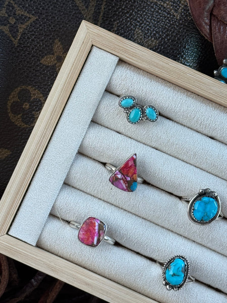 Triangle Pink Cloud Ring