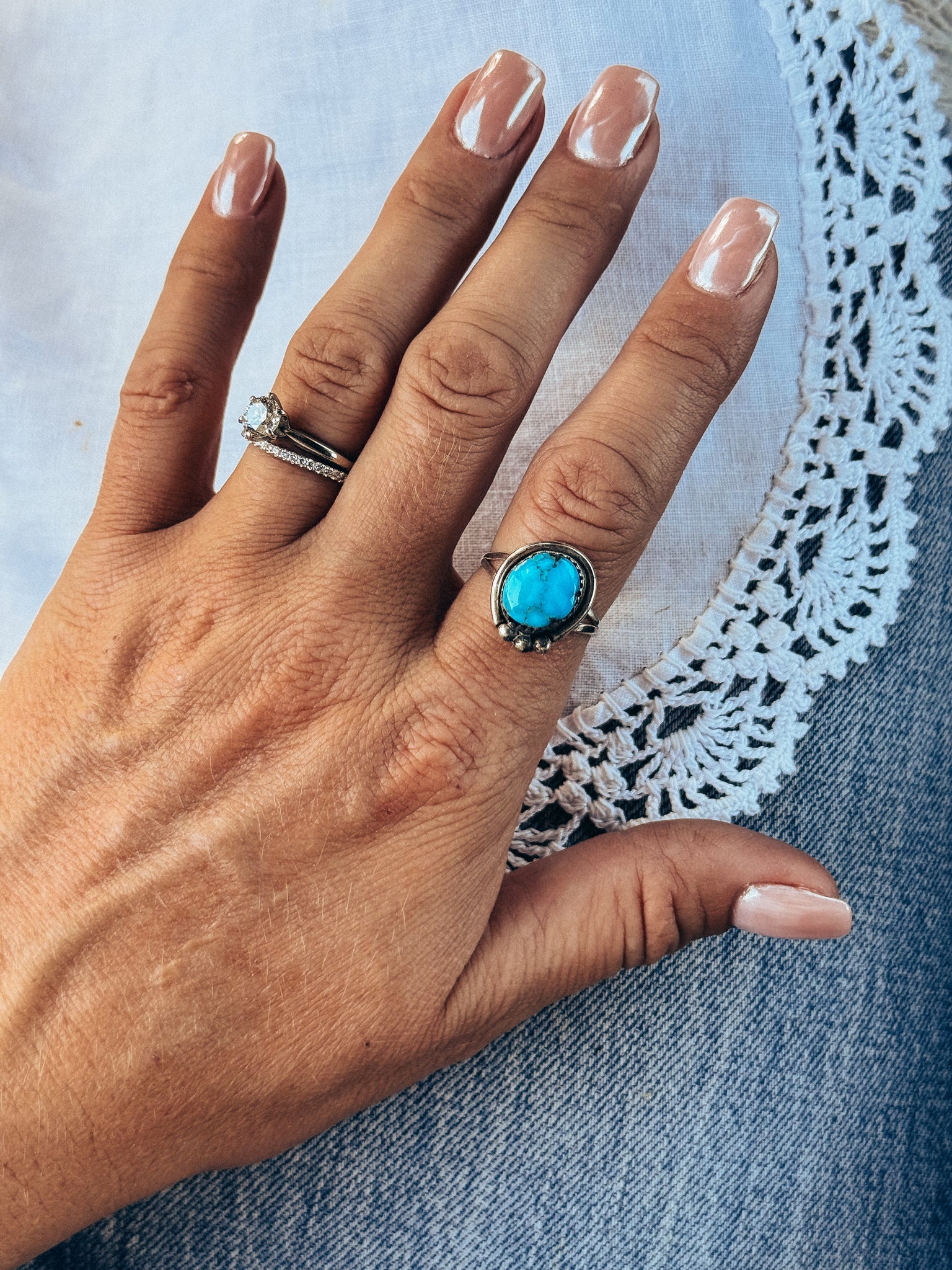 Ave Ring