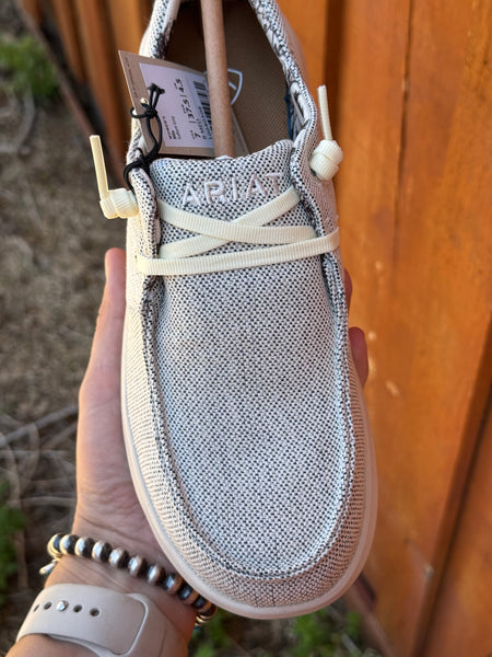 Vegas Hilo Shoe