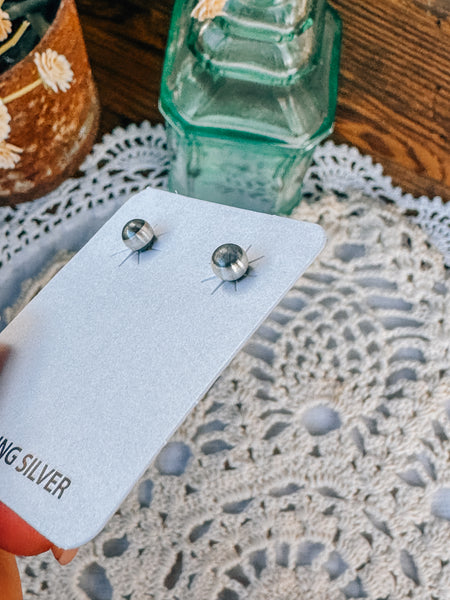 5mm Pearl Studs