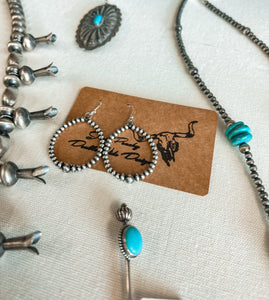 Navajo Pearl Hoops