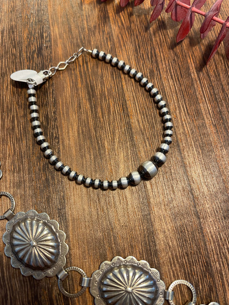 Trixie Navajo Pearl Bracelet